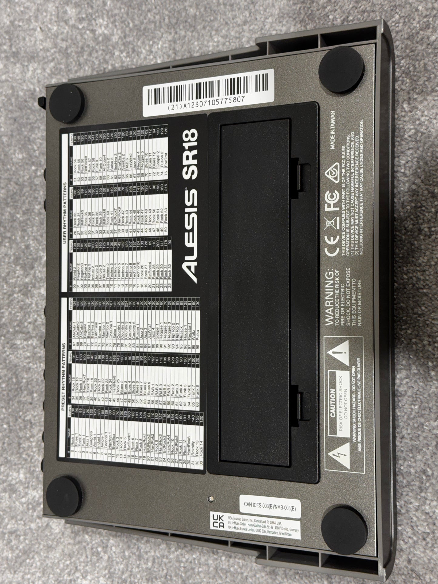 Alesis SR18 High-Definition Drum Machine