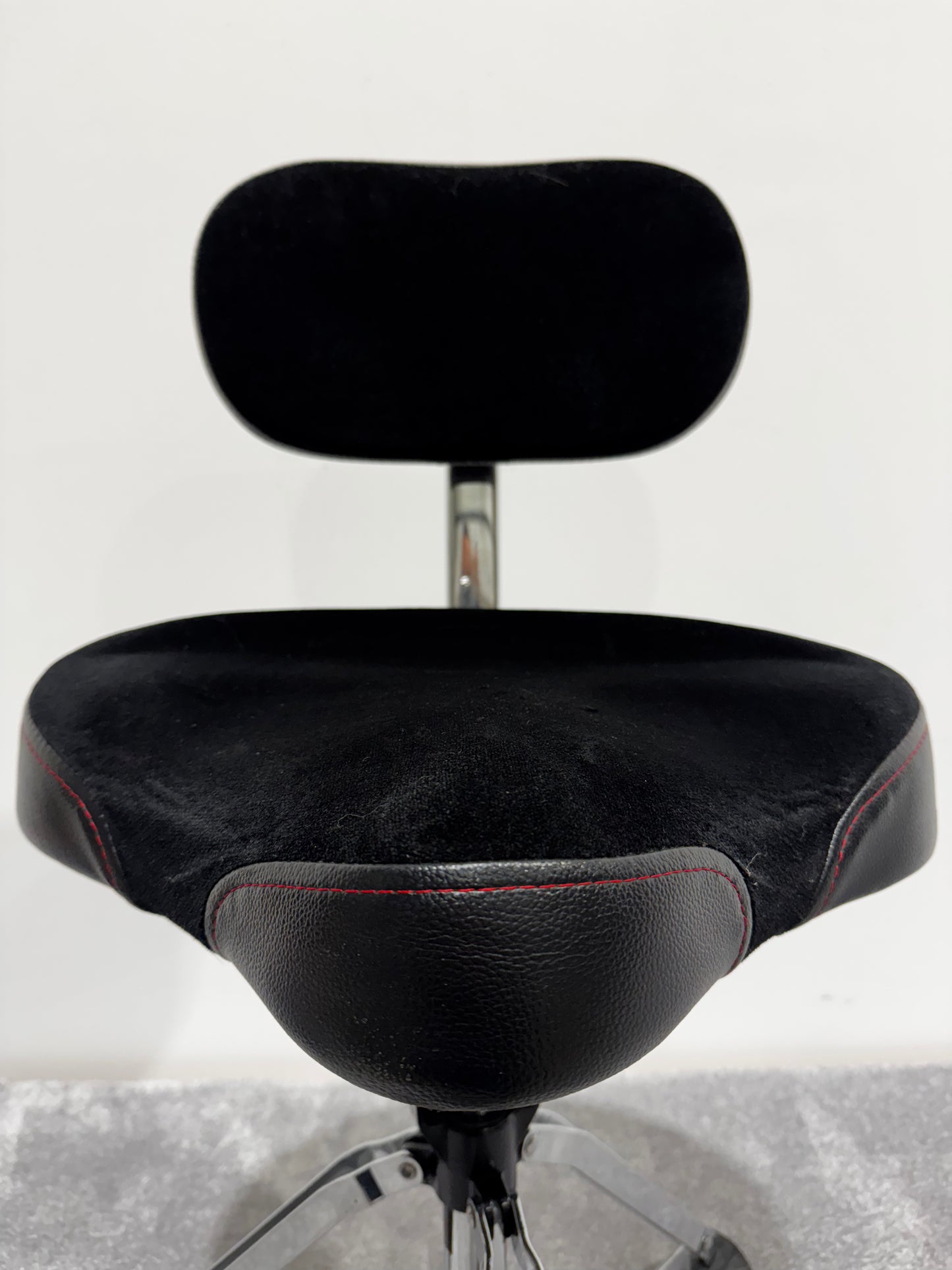 Gibraltar 9608MB 9000 Series 16" Cordura Saddle Drum Throne with Backrest