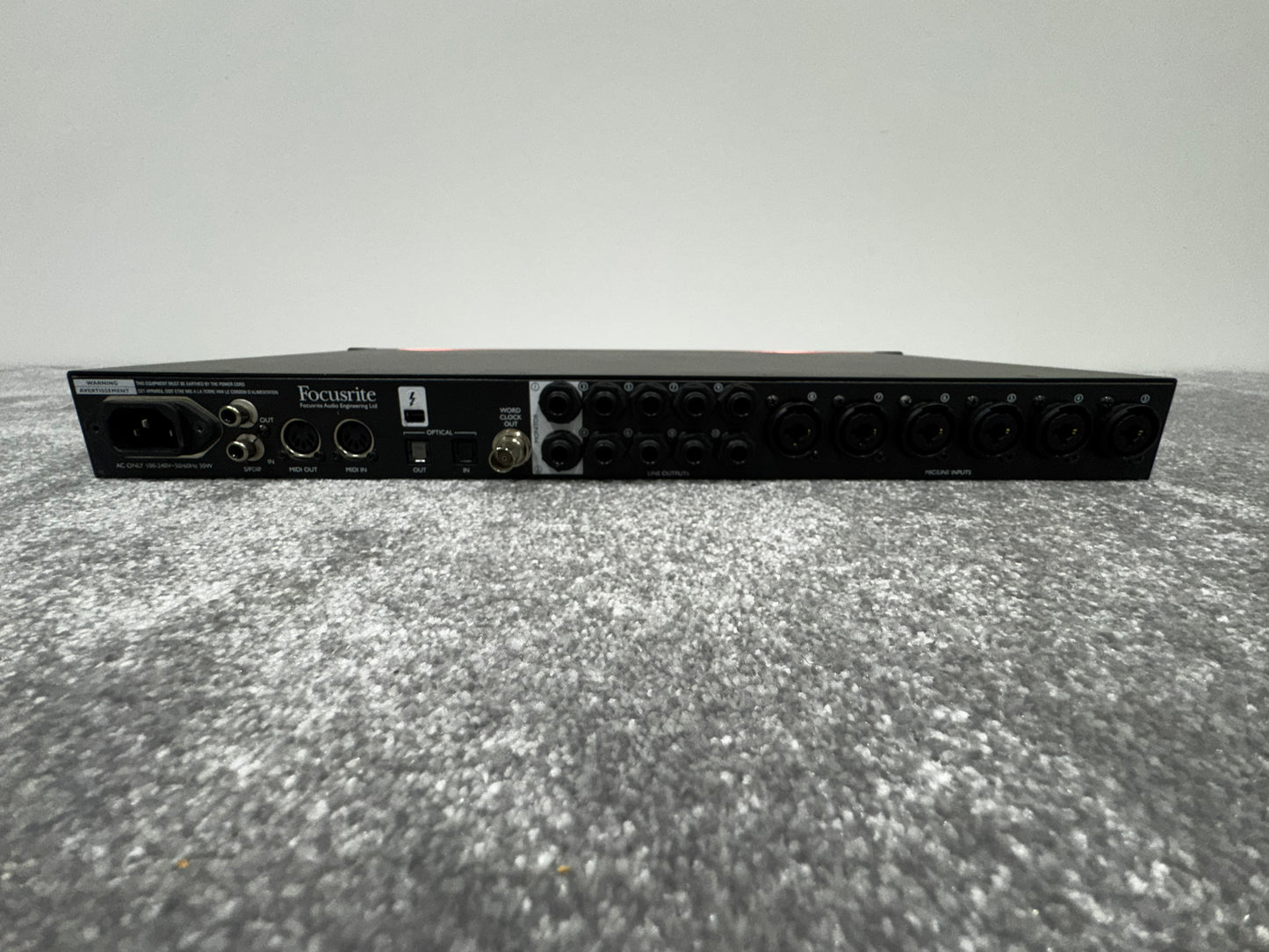 Focusrite Clarett 8Pre - 18 x 20 Thunderbolt Interface