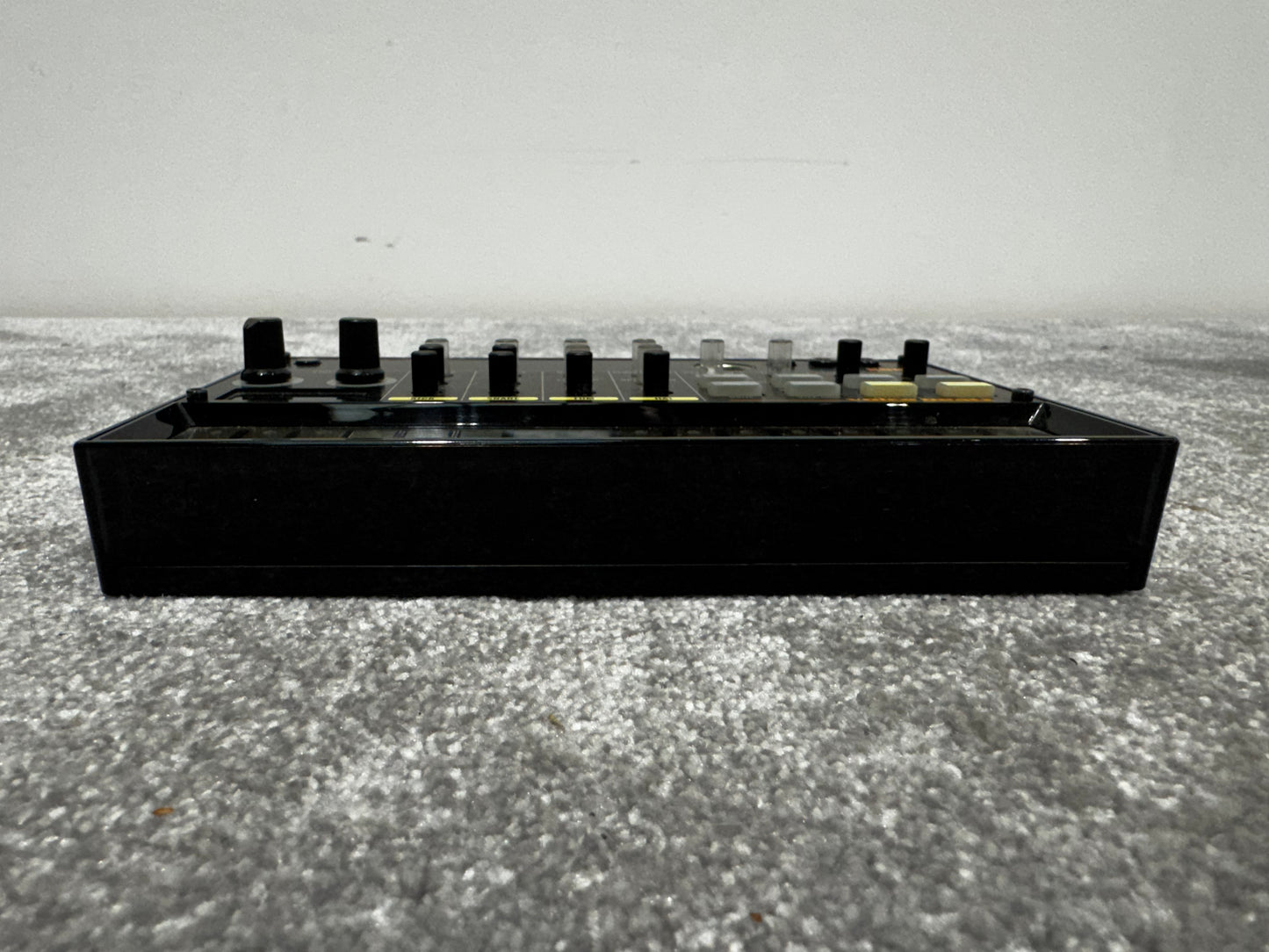 Korg Volca Beats Analogue Rhythm Machine - Spares or Repair