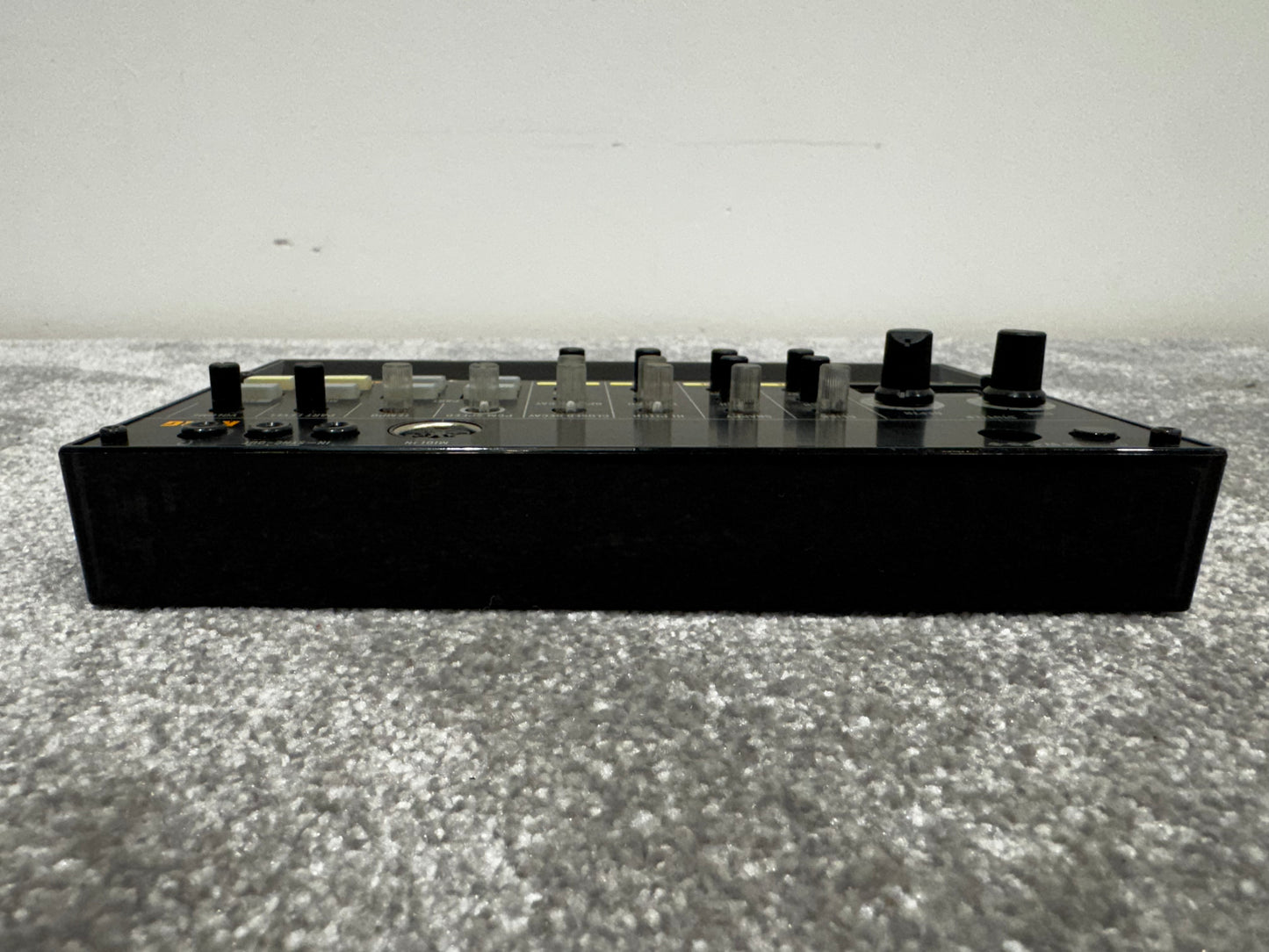 Korg Volca Beats Analogue Rhythm Machine - Spares or Repair