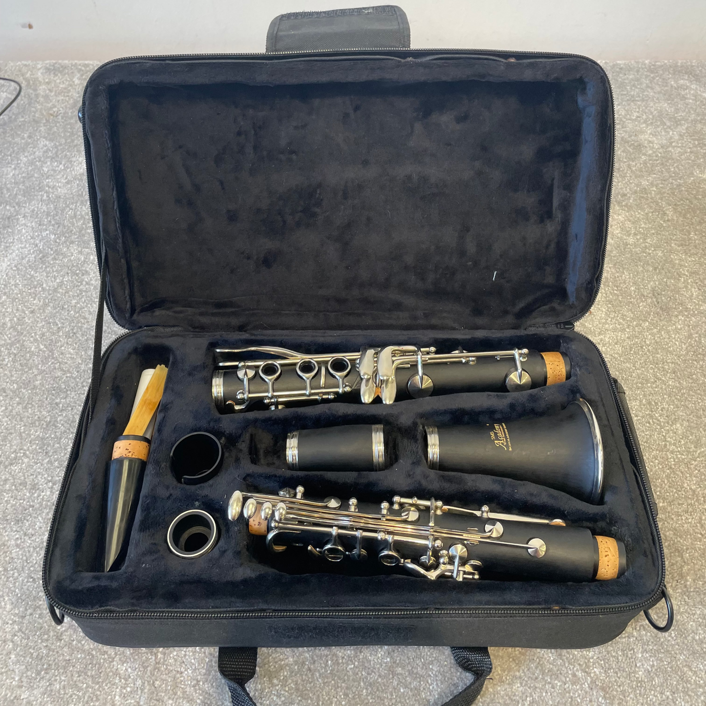 SMS Academy Bb Clarinet - Clarinet in Bb - Excellent w/ Case and Accessories