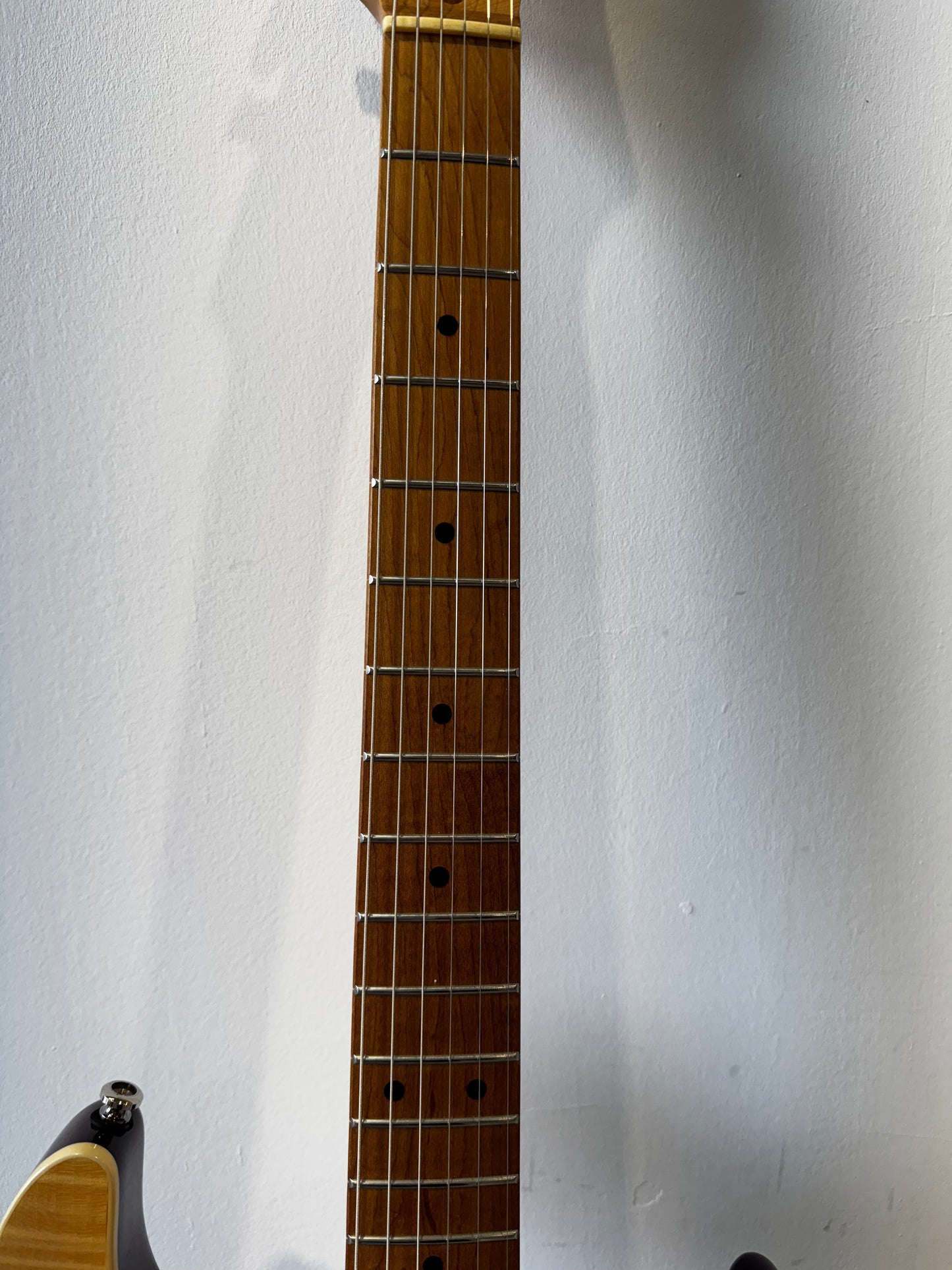 Jet JS-450 TBS Strat Style Electric Guitar - HSS Pickup Configuration