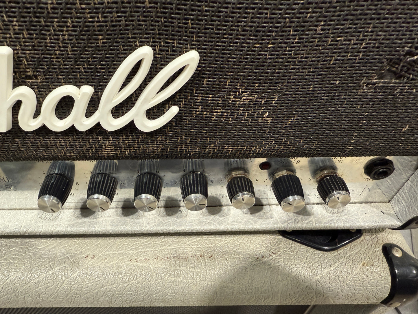 Marshall JCM25/50 “Silver Jubilee” Model 2553 2-Channel 100-Watt Guitar Amp Head (1987-1988) with Two Cabs (2556A/B)
