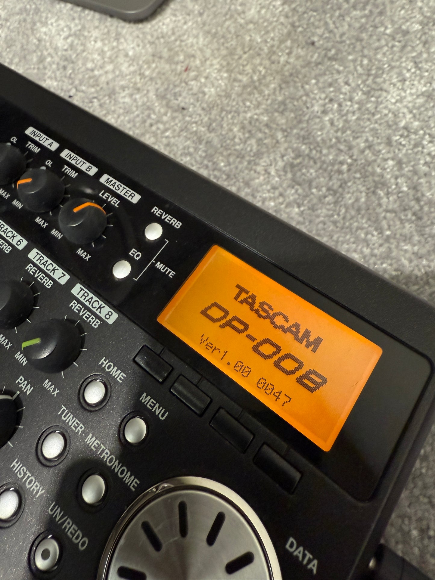 Tascam DP-008 Portable 8-track Recorder - 'Portastudio'