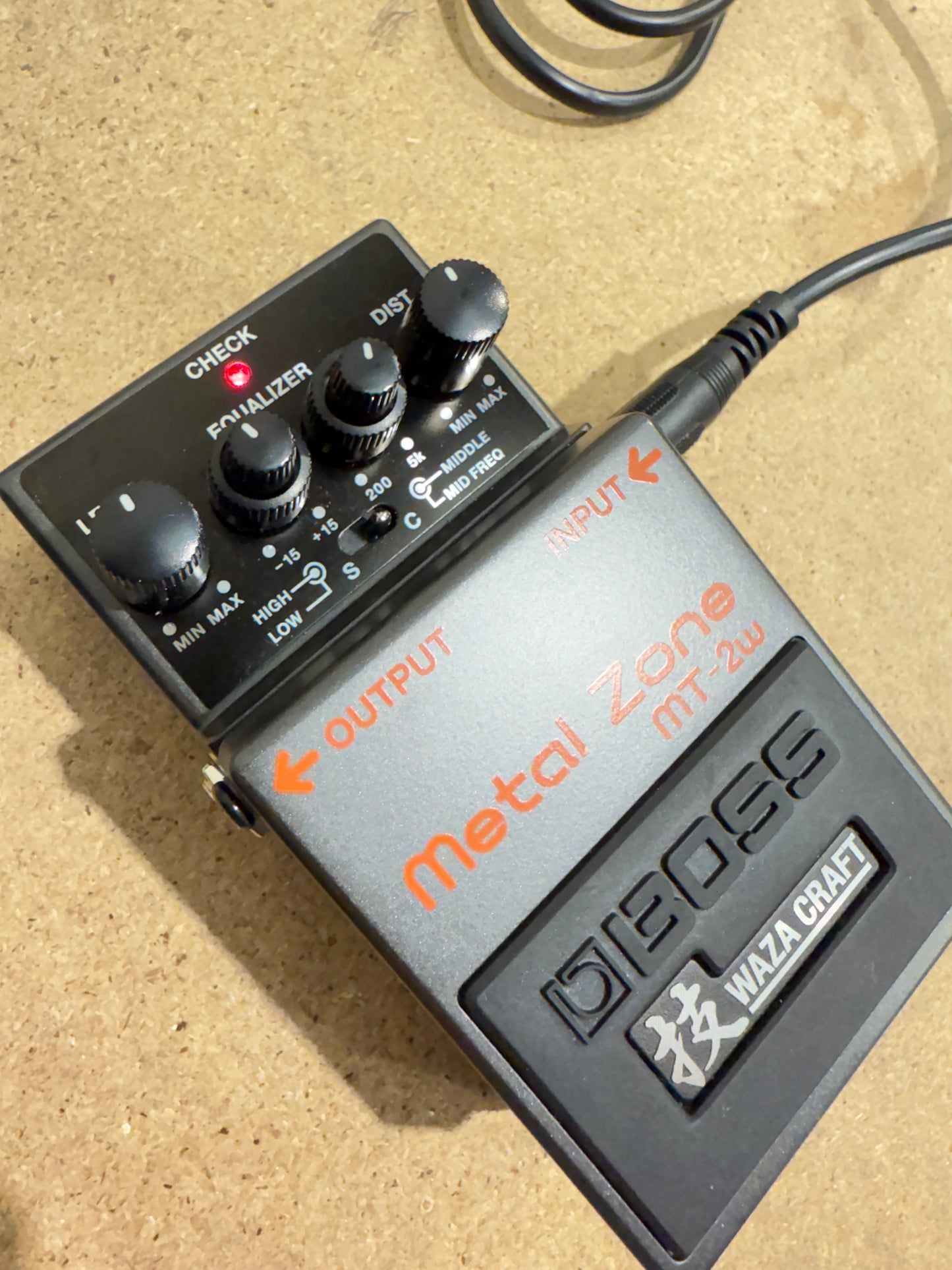 Boss MT-2W Waza Craft Metal Zone - Guitar / Effects Pedal
