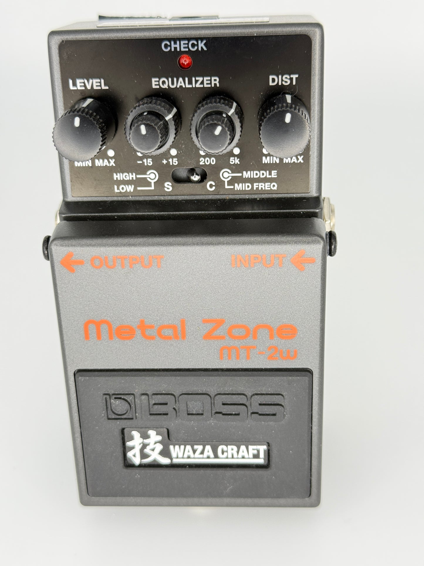 Boss MT-2W Waza Craft Metal Zone - Guitar / Effects Pedal