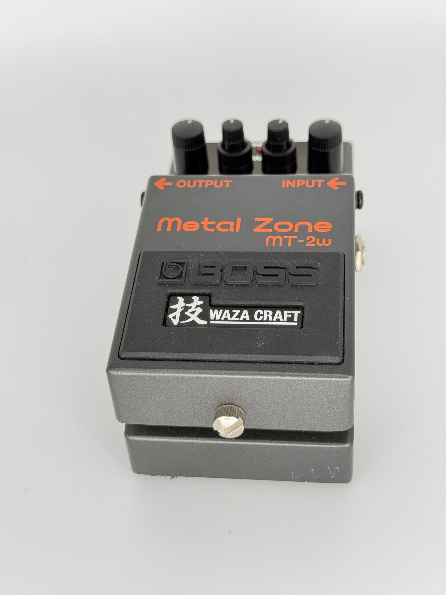 Boss MT-2W Waza Craft Metal Zone - Guitar / Effects Pedal