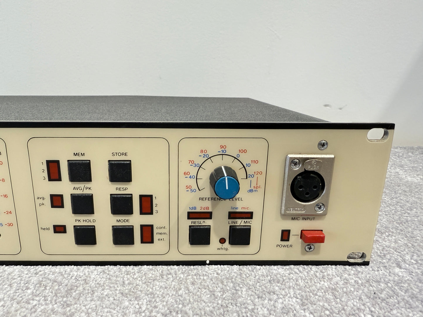 Klark-Teknik DN60 Real Time Spectrum Analyser