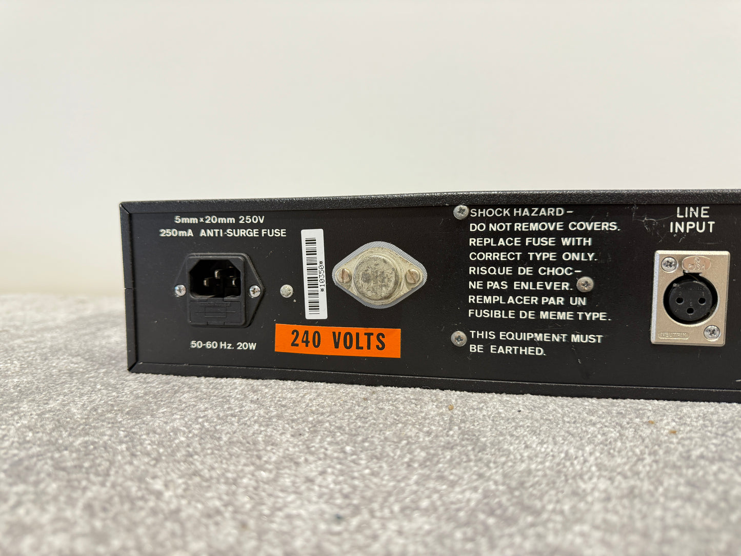 Klark-Teknik DN60 Real Time Spectrum Analyser