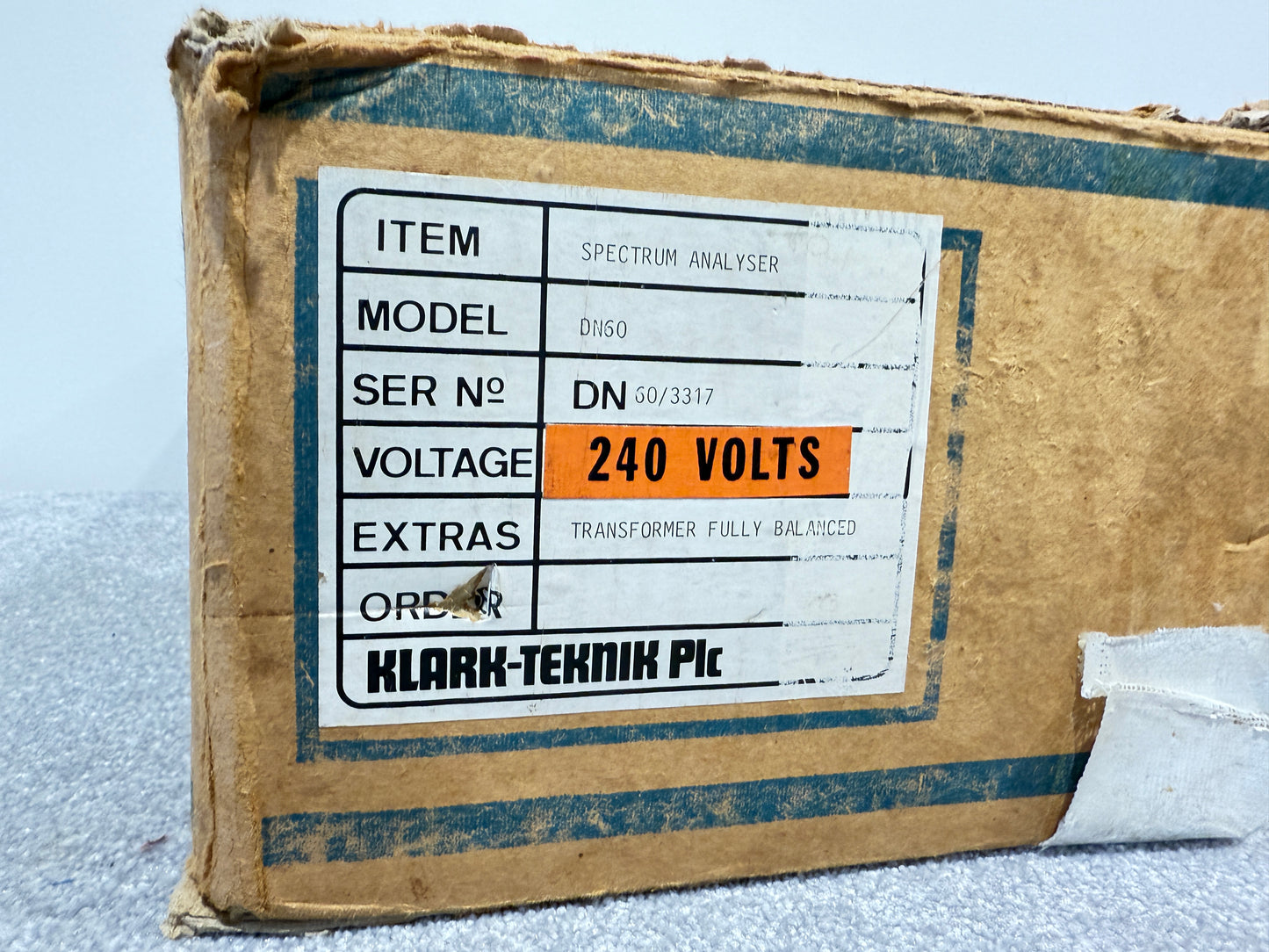 Klark-Teknik DN60 Real Time Spectrum Analyser