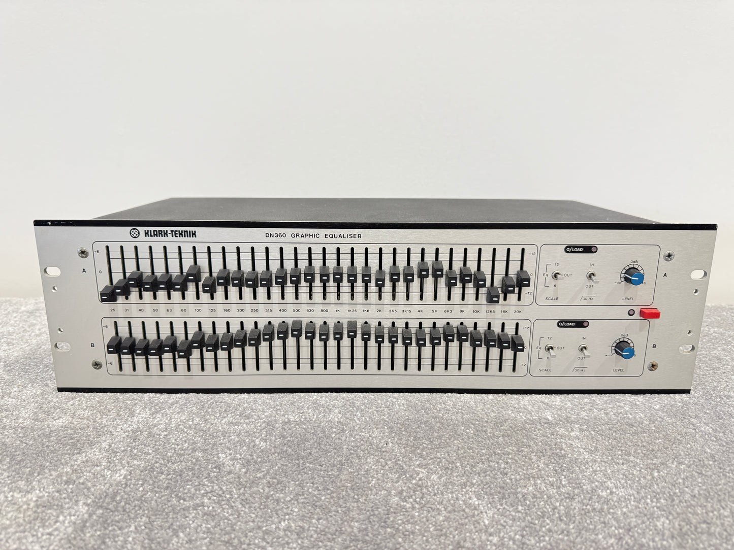 Klark Teknik DN360 30 Band Graphic Equaliser