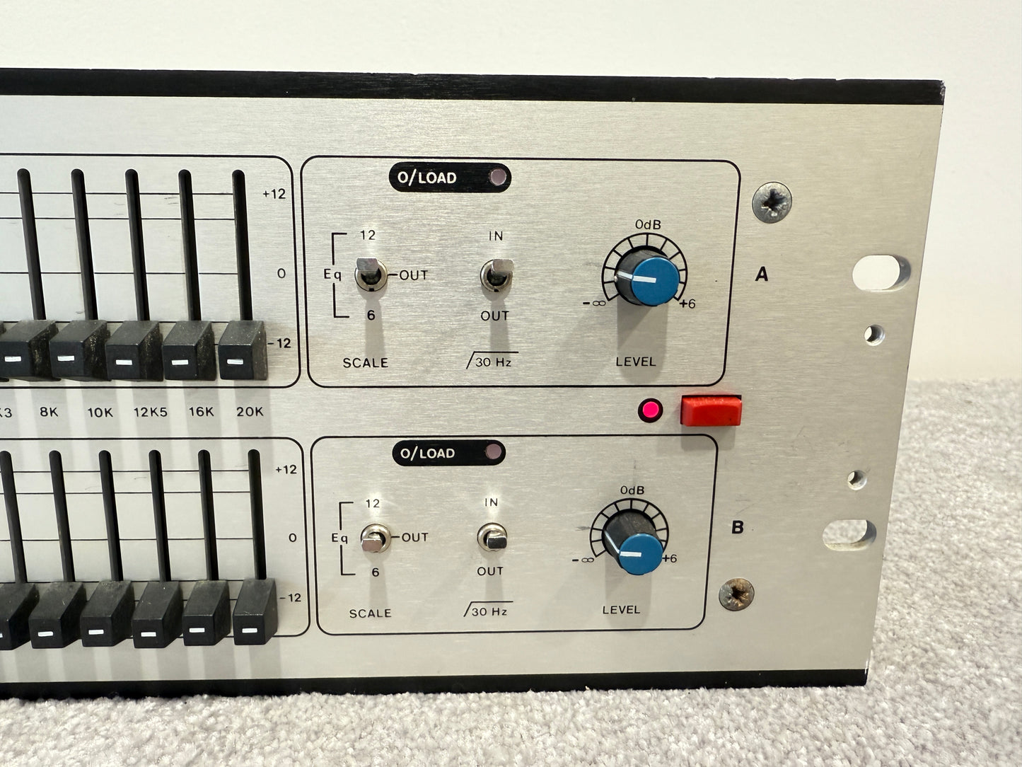 Klark Teknik DN360 30 Band Graphic Equaliser