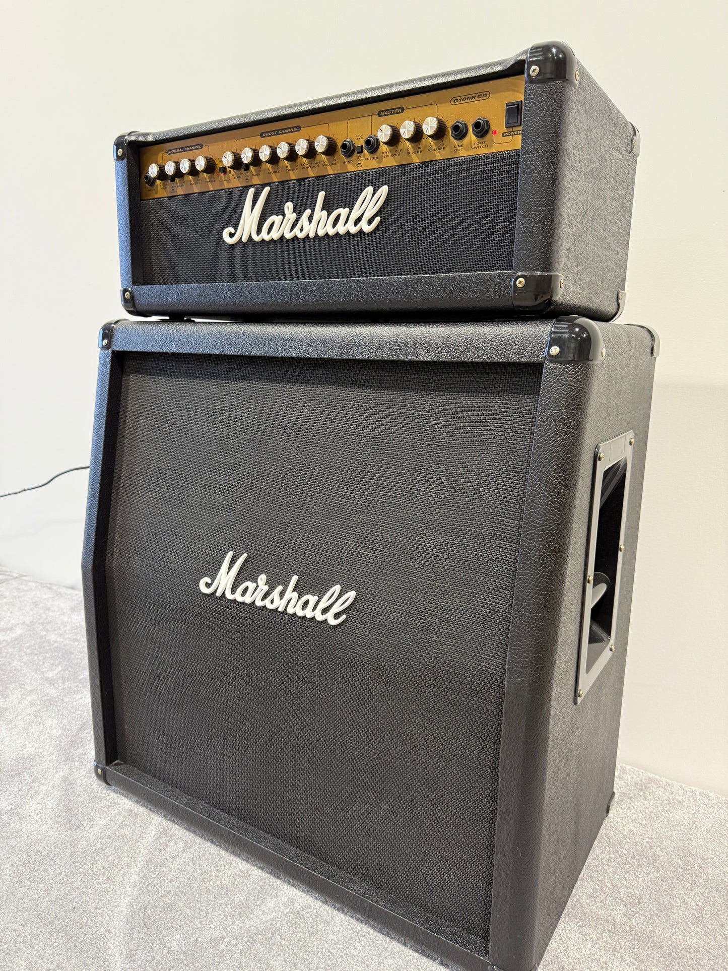 Marshall MG100R CD Head with 4x12 Marshall MG412 Lead Cab