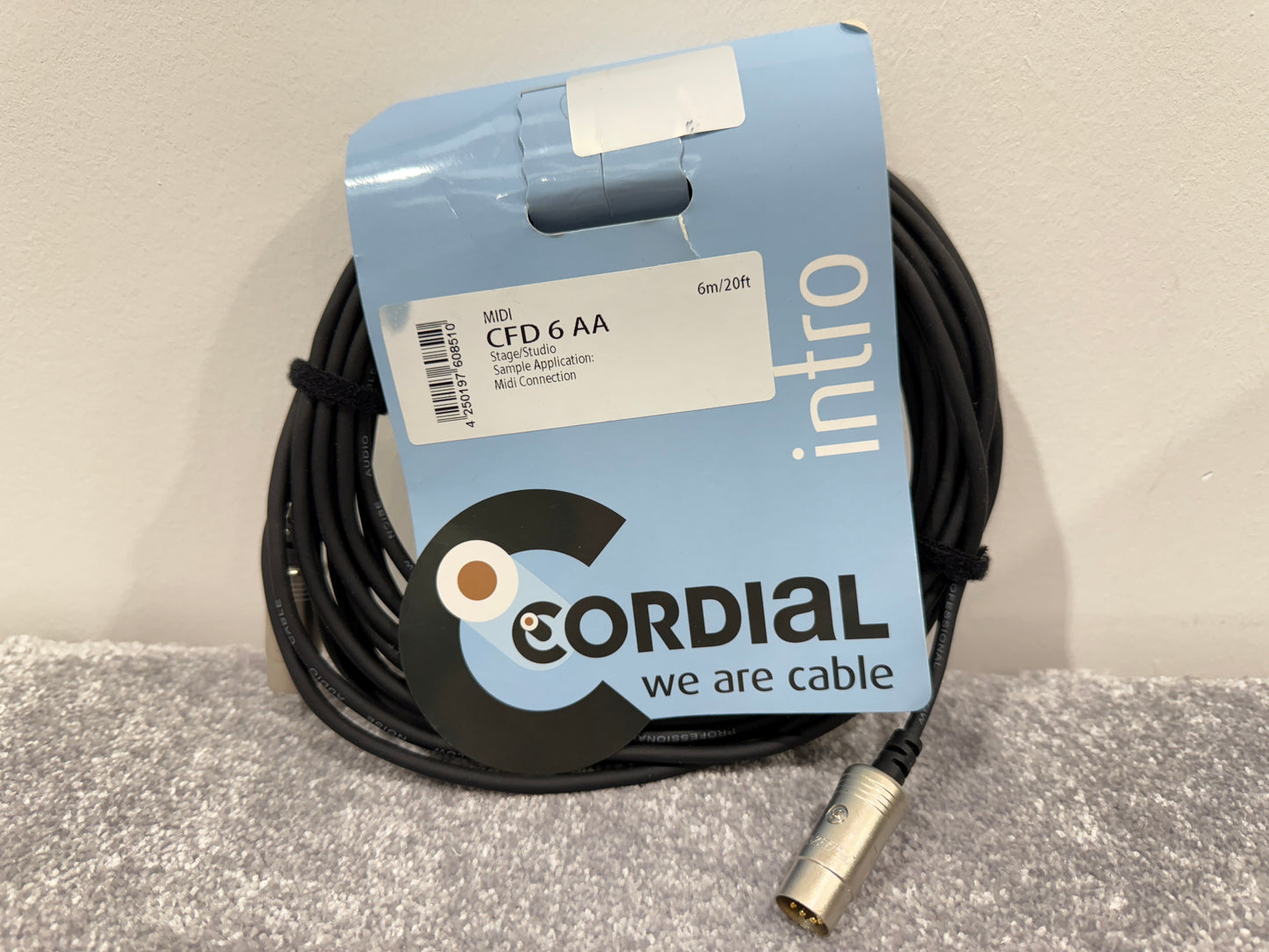 Cordial MIDI 6m (20ft) Cable - CFD 6 AA - Stage / Studio Cable
