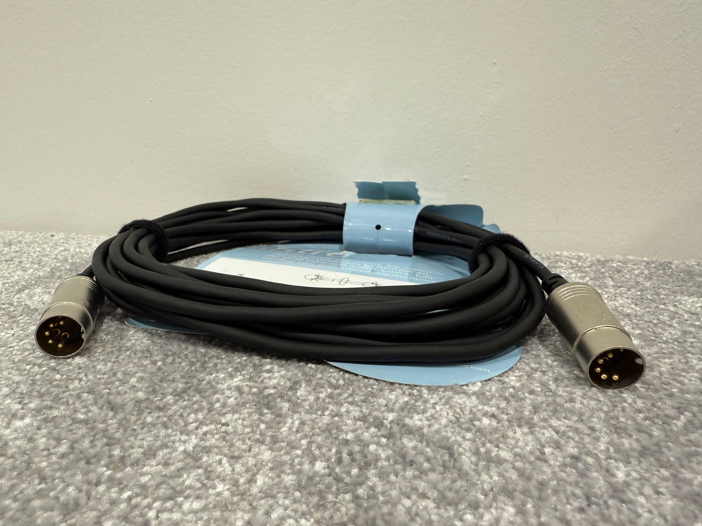 Cordial MIDI 6m (20ft) Cable - CFD 6 AA - Stage / Studio Cable