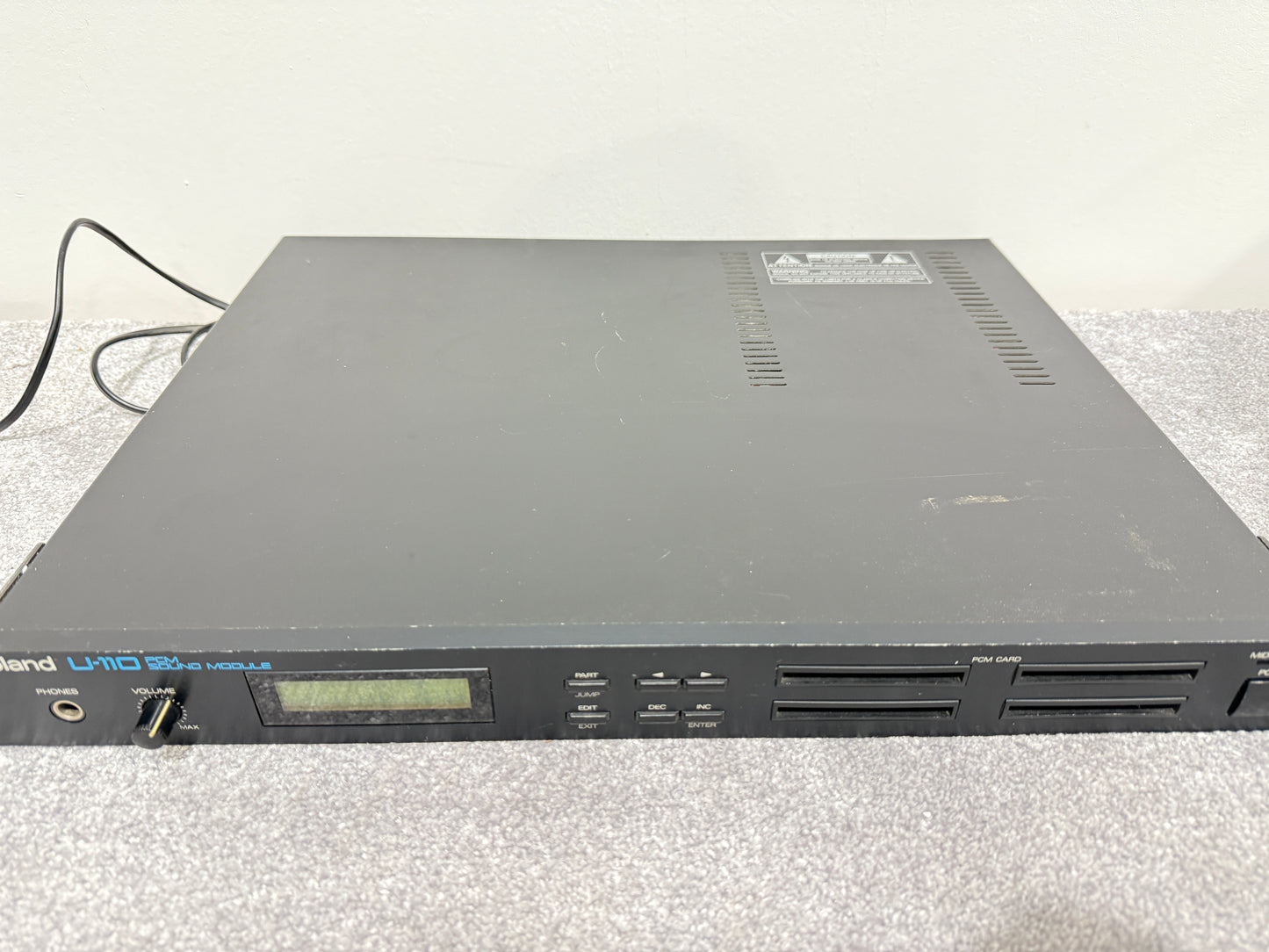 Roland U-110 PCM Sound Module / Midi PCM - Rack Mountable