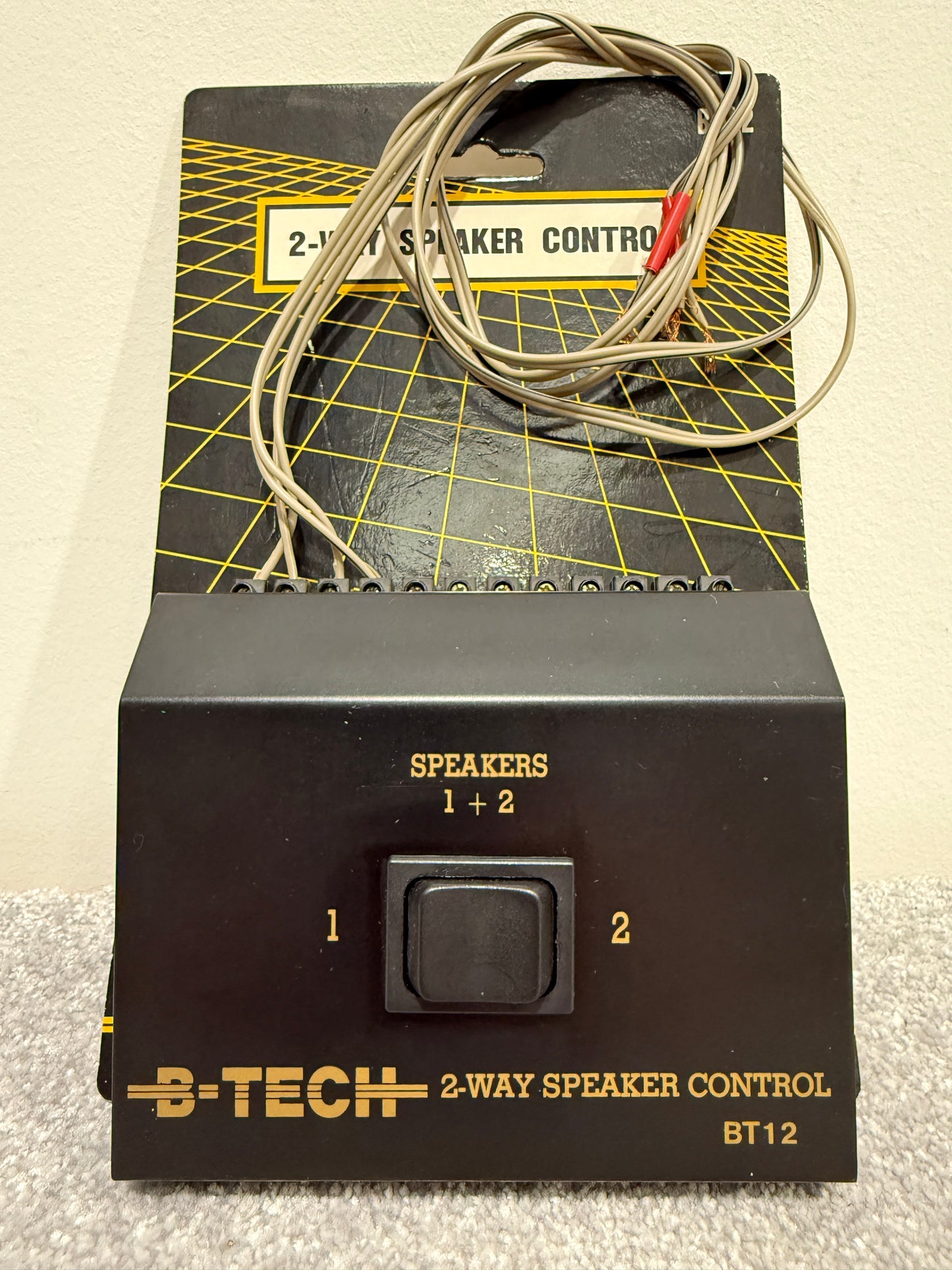 B-Tech Vintage 2-Way Speaker Control - BT12 - Hi-Fi