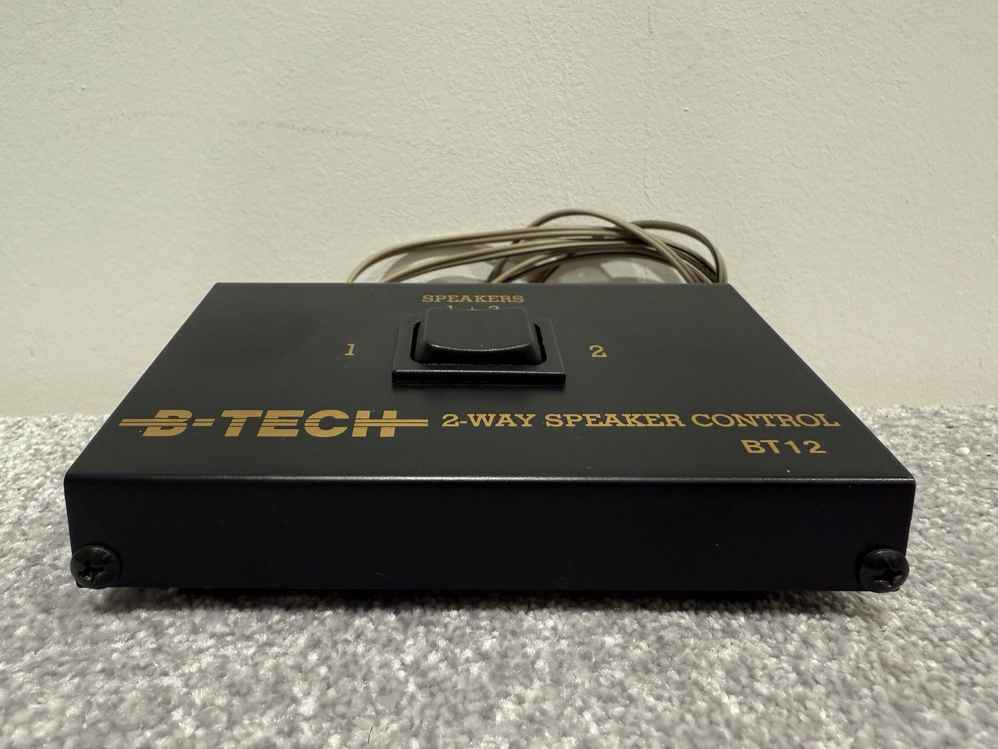 B-Tech Vintage 2-Way Speaker Control - BT12 - Hi-Fi
