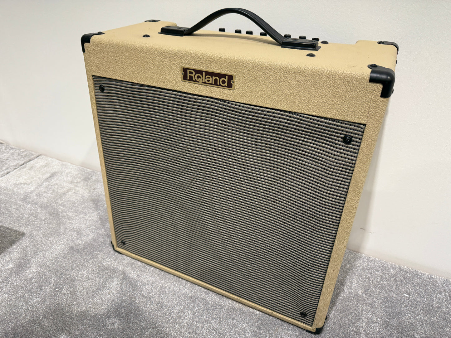 Roland BC-30 Blues Cube Guitar Amplifier