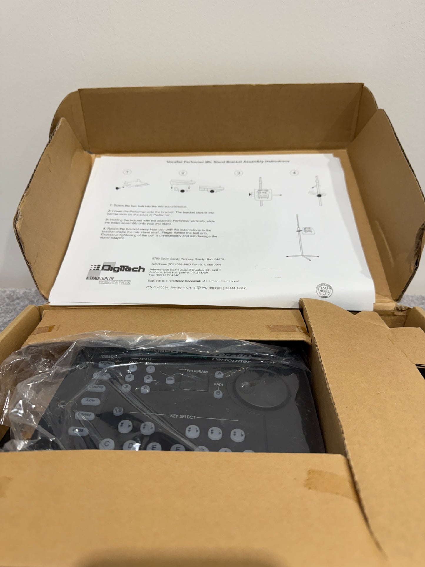 DigiTech Vocalist Performer - Vocal Harmony Processor