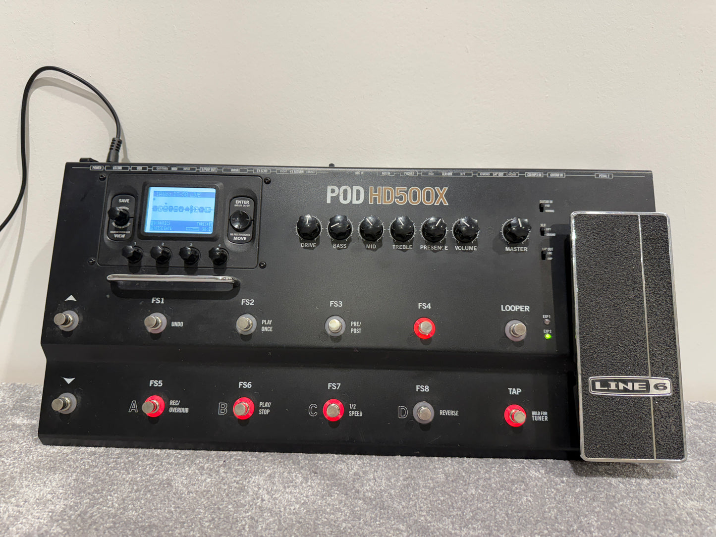 Line 6 POD HD500X Guitar Pedal / Signal Processor / Looper