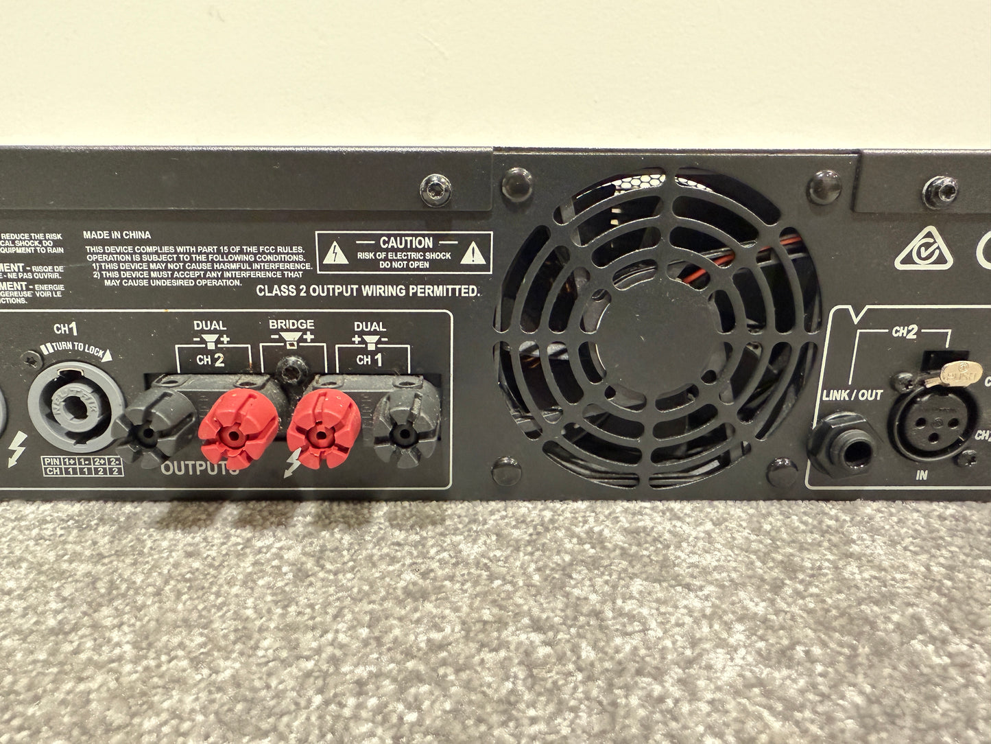 Crown XLS 2502 Drivecore - Professional Power Amplifier