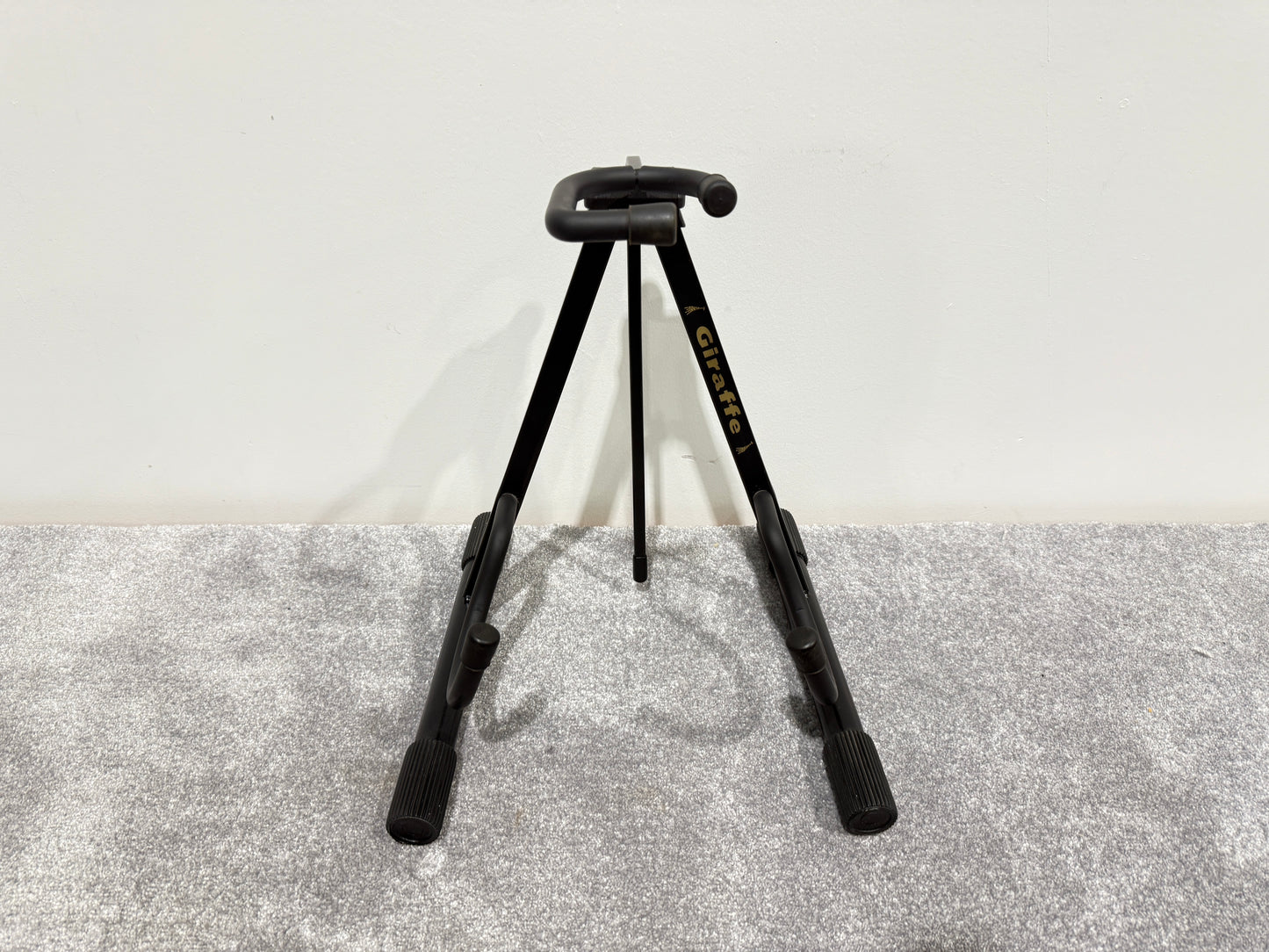 Giraffe Folding / Extendable Guitar or Bass Guitar Stand