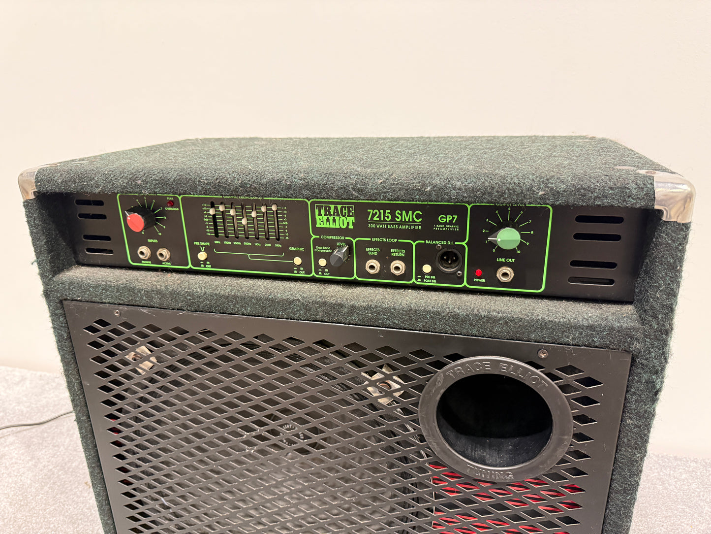 Trace Elliot - 7215 SMC GP7 Combo Bass Amplifier - 300 Watt