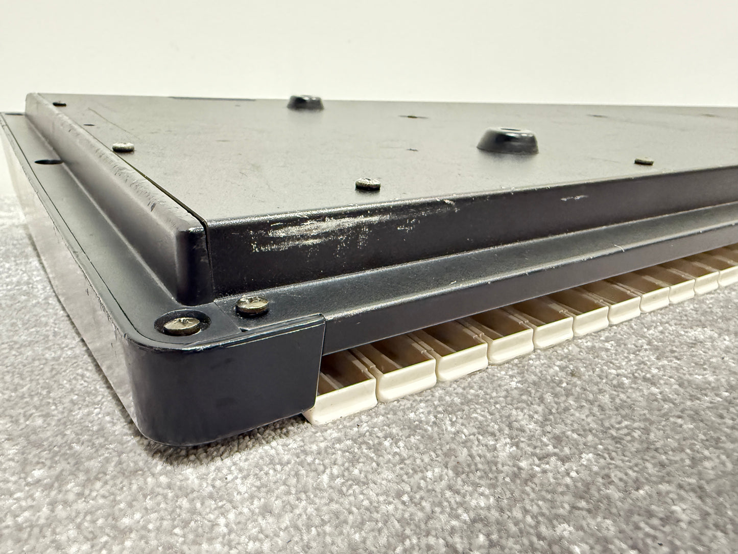 Yamaha SY99 Keyboard Synthesiser