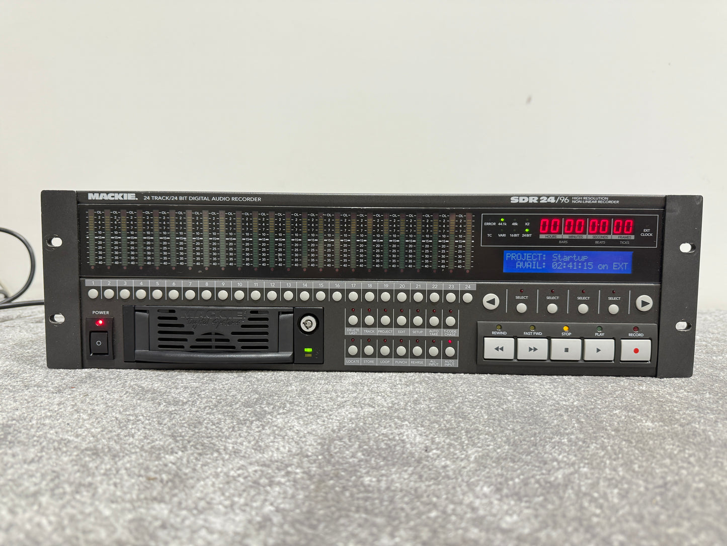 Mackie Digital Systems - SDR24/96 - High Res Non-Linear Recorder