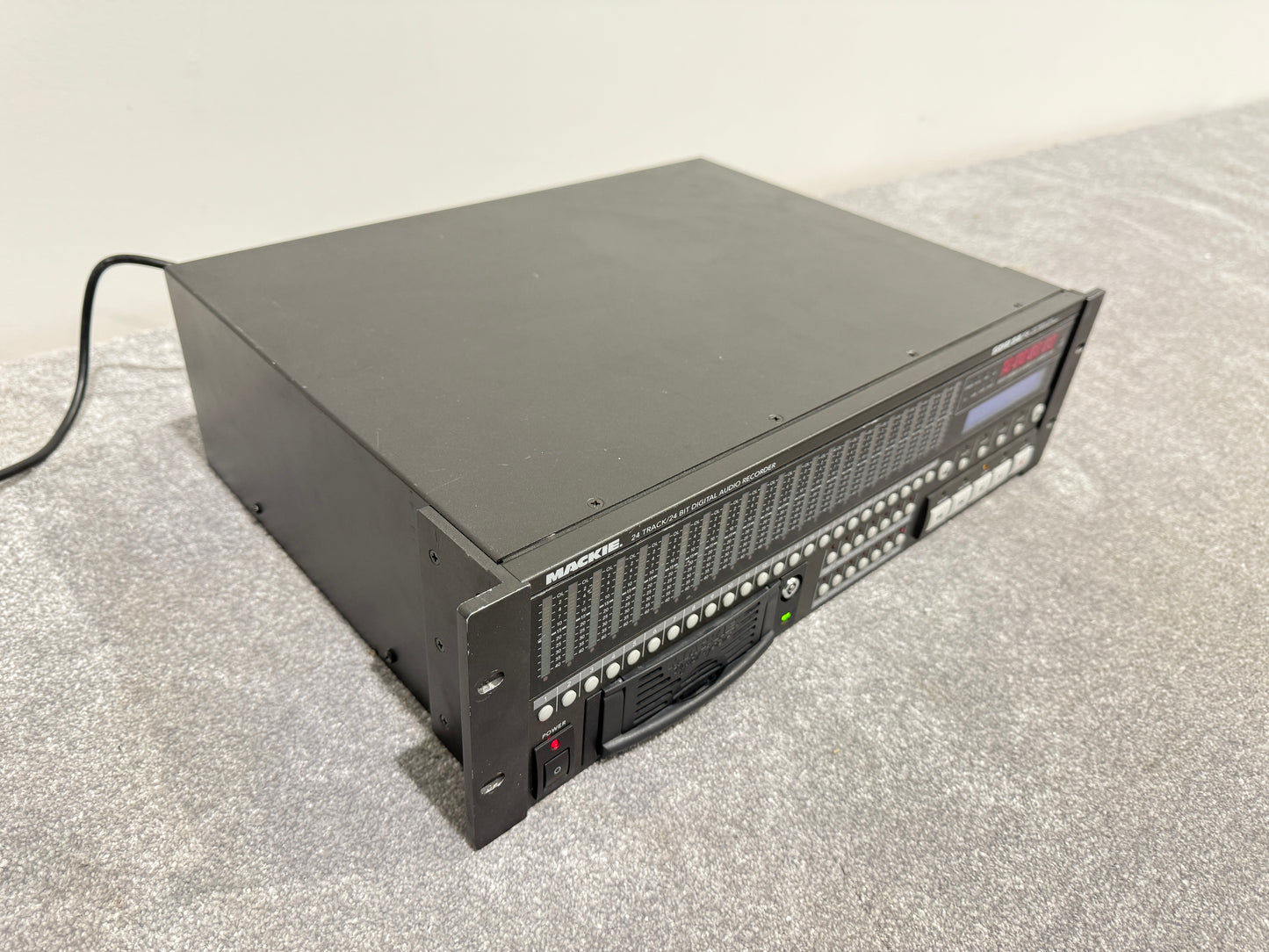 Mackie Digital Systems - SDR24/96 - High Res Non-Linear Recorder