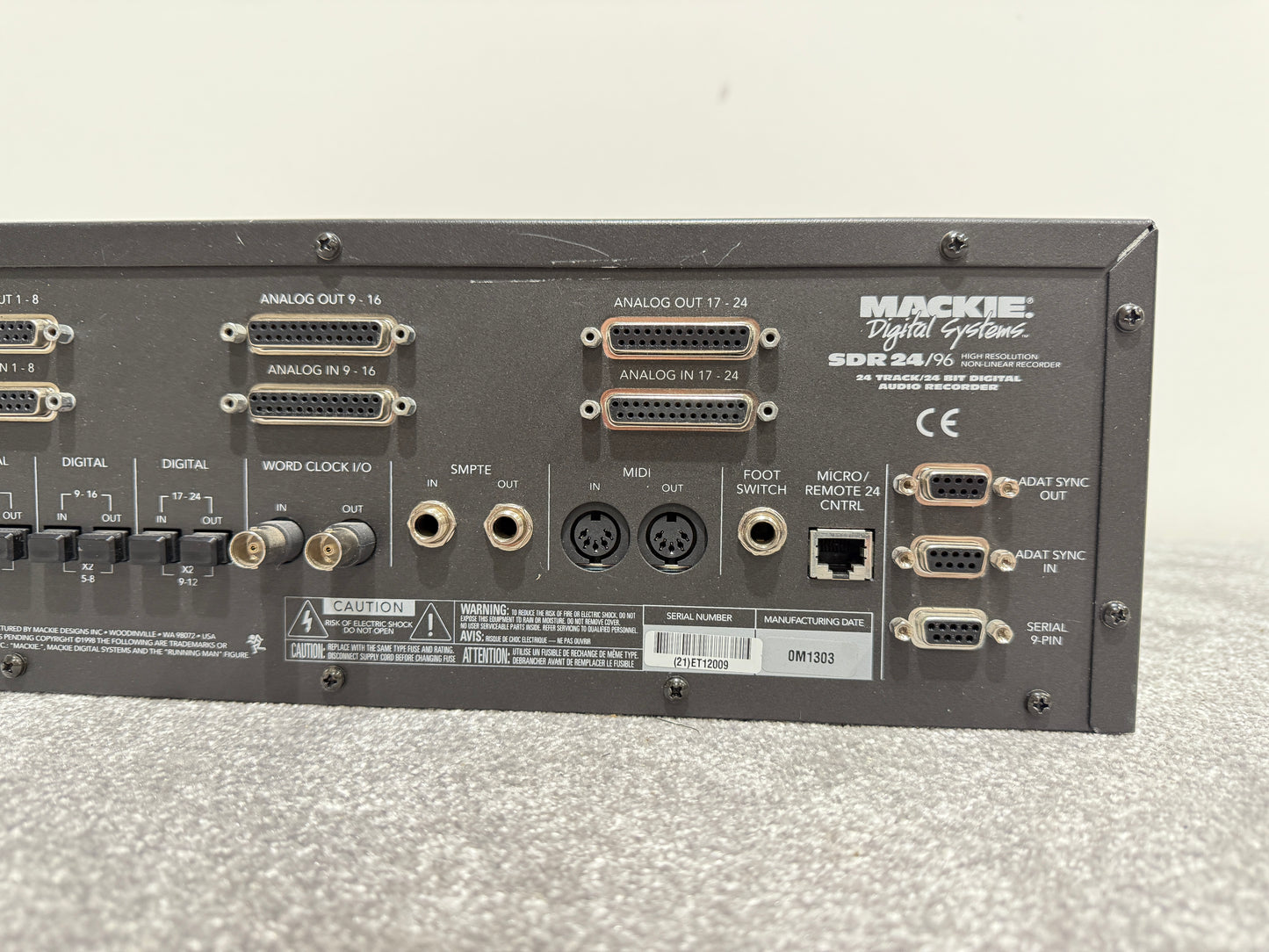 Mackie Digital Systems - SDR24/96 - High Res Non-Linear Recorder