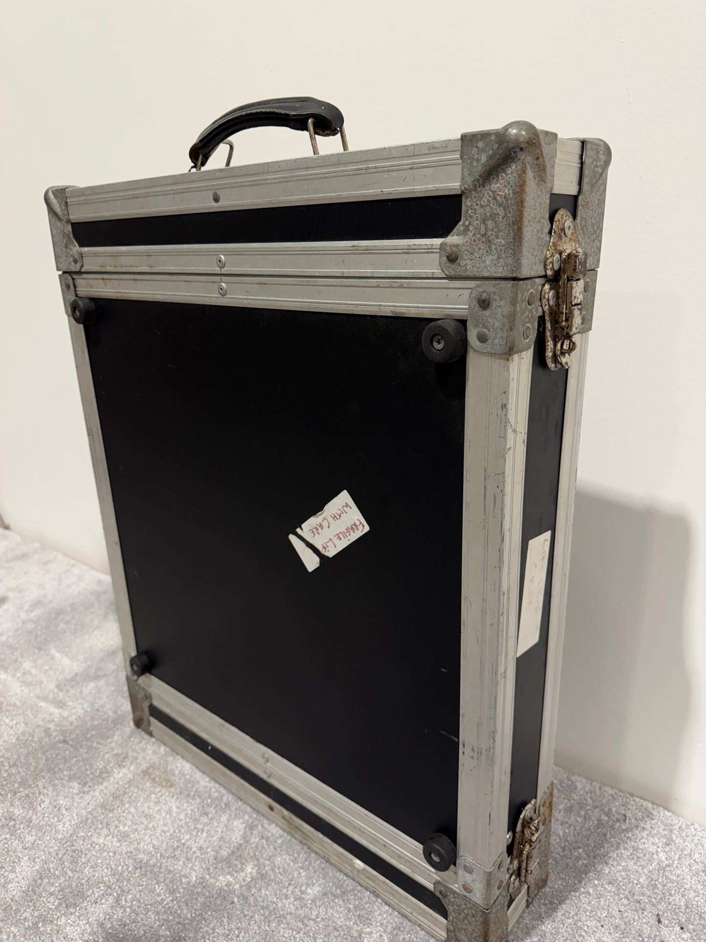 Flight Case for DJ / Disco Equipment - Size 2U with Handle