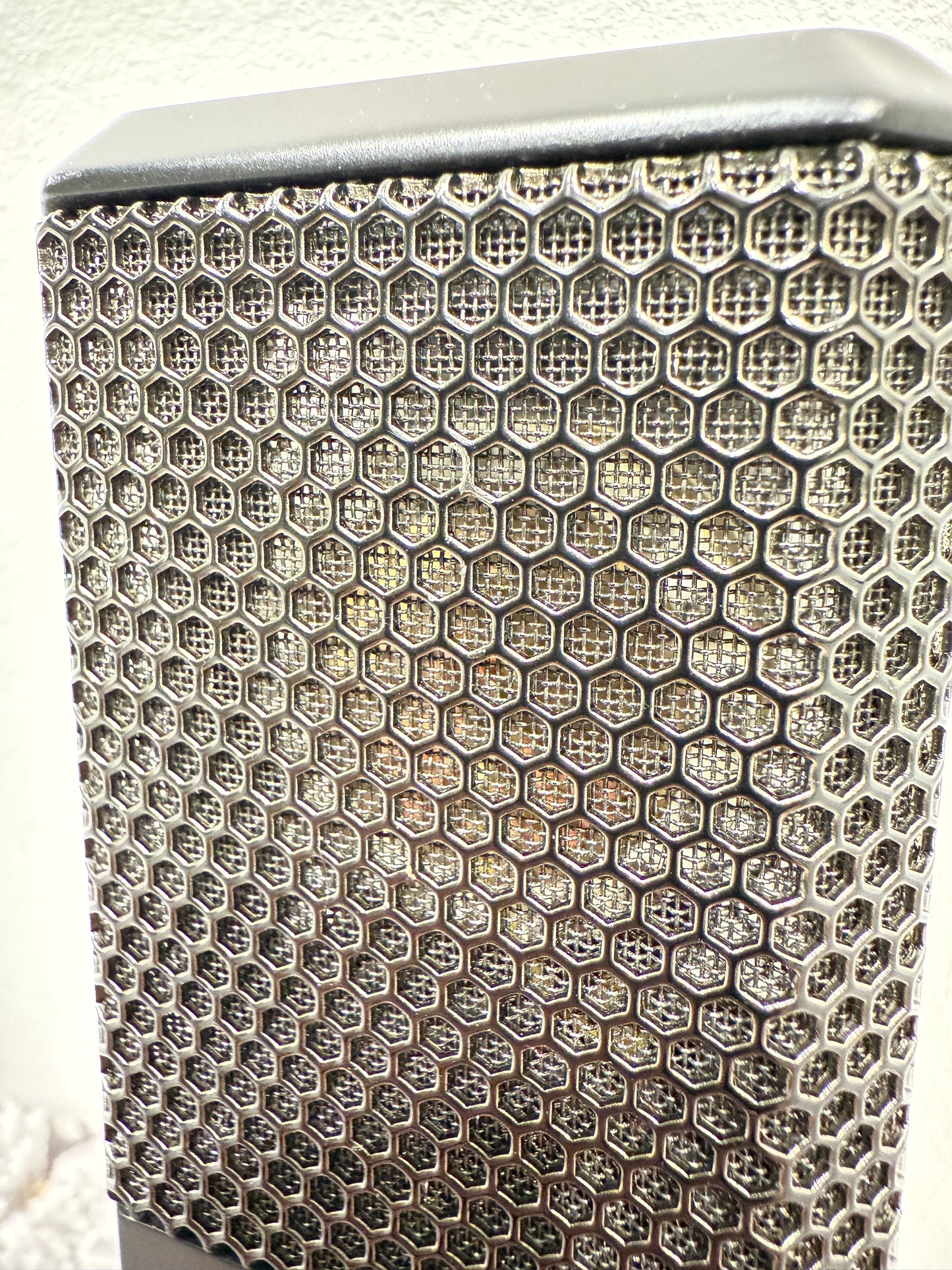 Lewitt LCT 640 Large Diaphragm Condenser Studio Microphone With Case