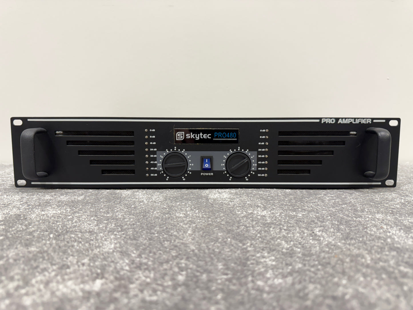 Skytec Pro-480 Stereo Power Rack Mounted Amplifier - Black