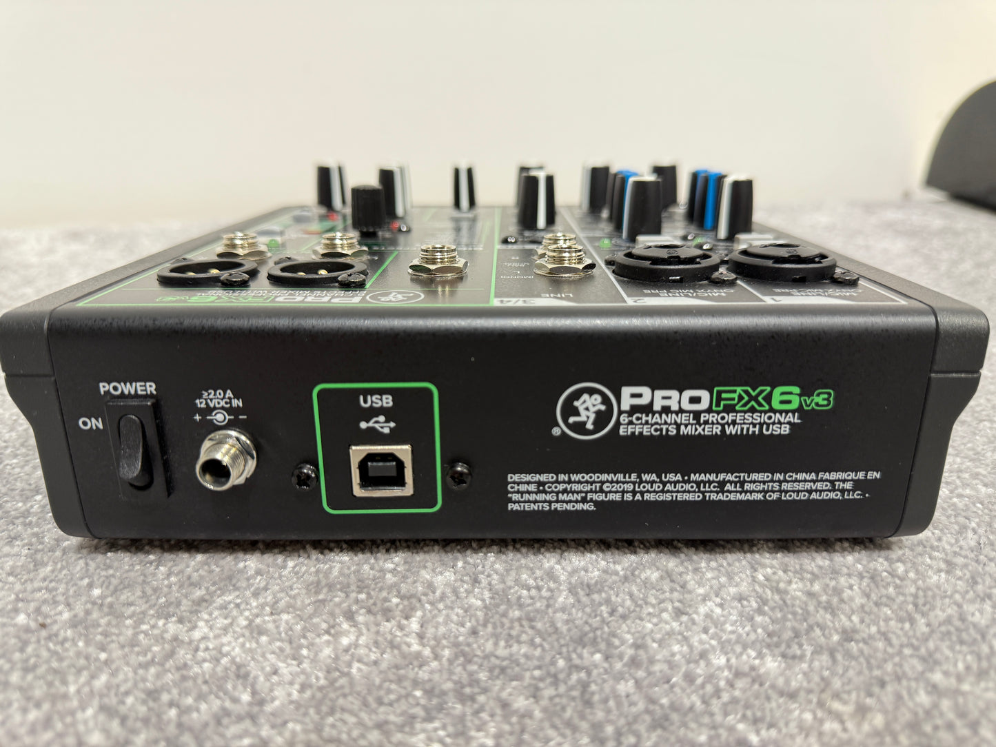 Mackie ProFX6v3 6-Channel Professional Effects Mixer with USB