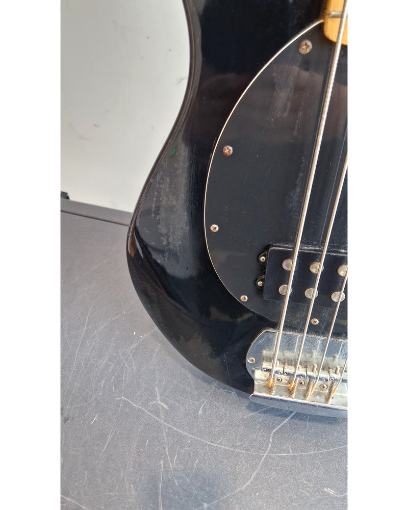 Vintage V96 Stingray Bass Guitar - Black - Bass Guitar - Very Good - image 6