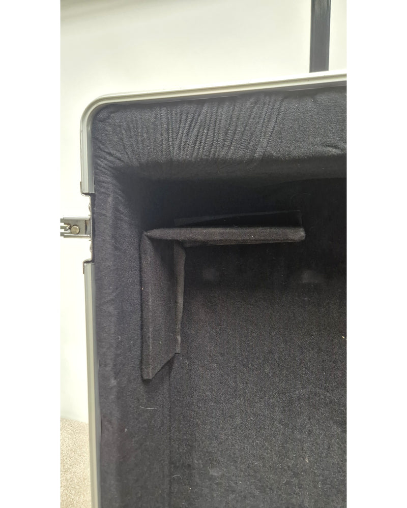 Gator Wheeled Flight Case - Flight Cases - Black - Excellent - image 6
