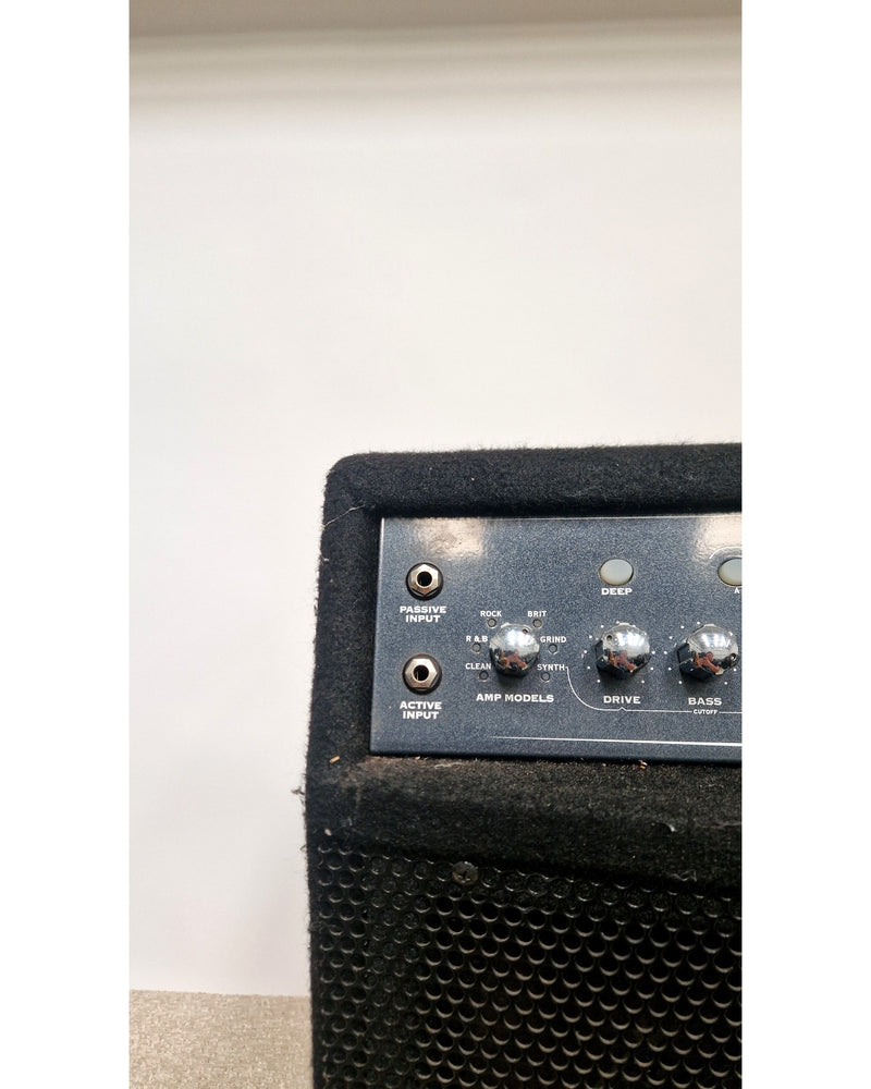 Line 6 Low Down LD300 - Bass Amplifier - Good - image 5