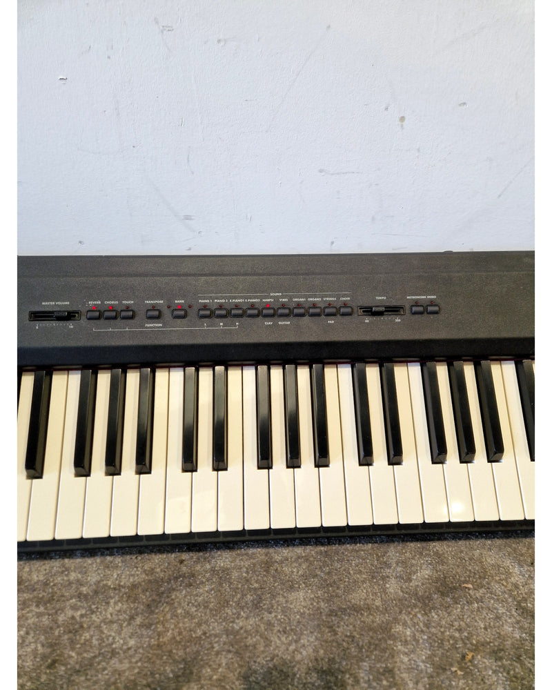 Korg - Musical Keyboard - Black - Excellent w/ Power Supply - image 11