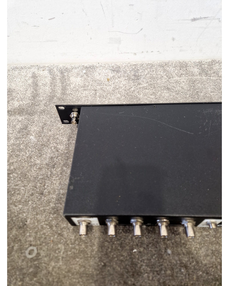 Shure UA844 - Antenna Splitter - Good - image 11