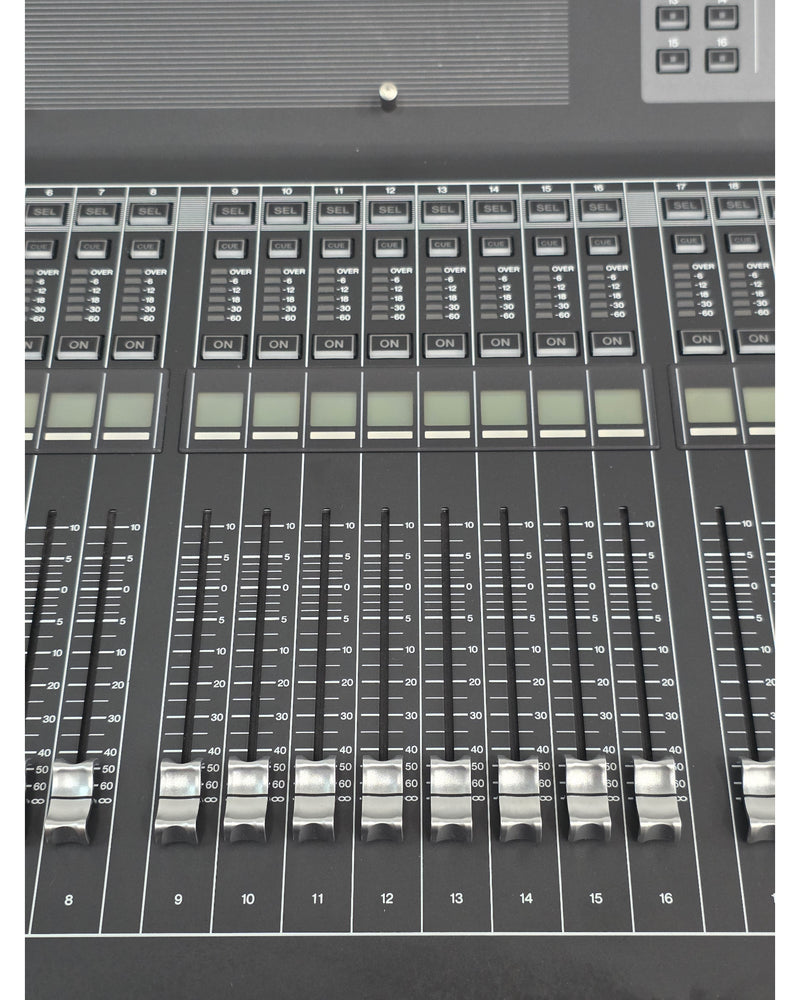 Yamaha QL5 - Mixer - Black - Excellent w/ Power Supply, Manuals, Soft Cover - image 3