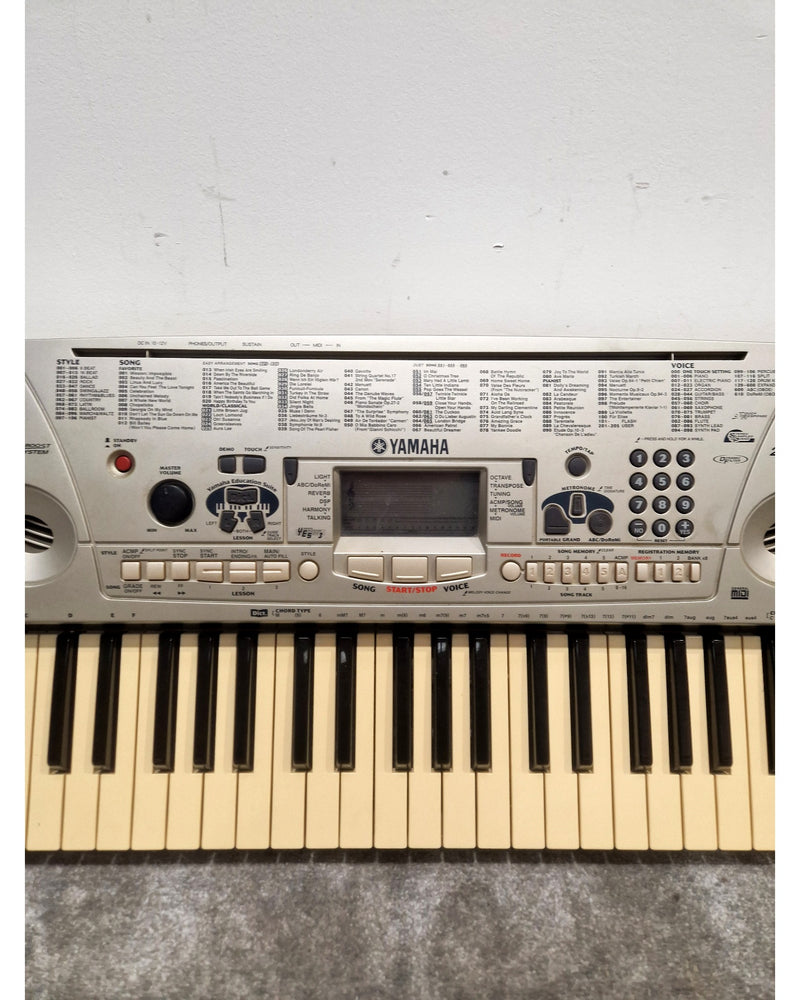 Yamaha EZ-30 - Electronic Keyboard - Silver/White - Spares or Repair - image 10