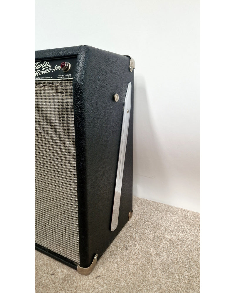 Fender Twin Reverb 2000 - Guitar Amplifier - Good w/ footswitch - image 10