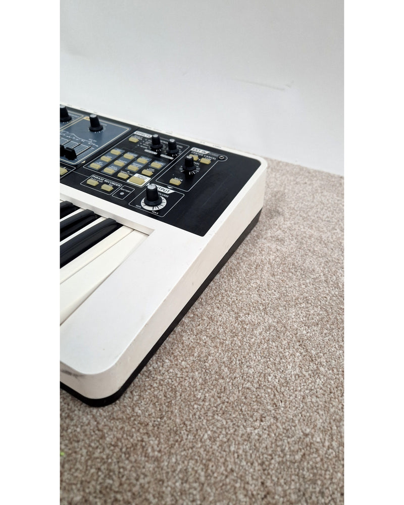 Roland Gaia SH-01 (Mk1) - Synthesizer Keyboards - Good w/ Power Supply - image 6