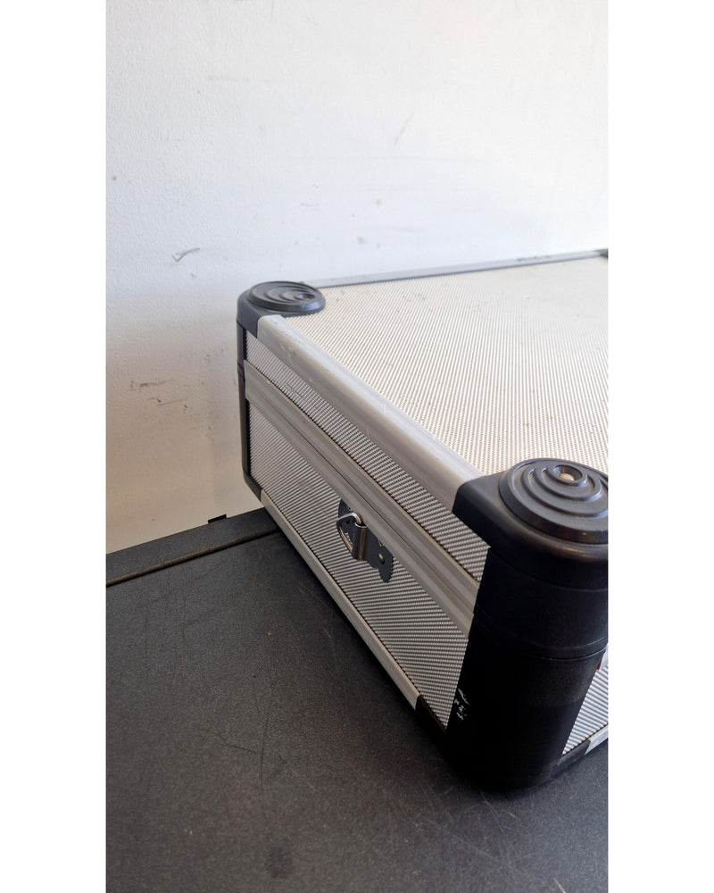 Unbranded Metal Case - Carry Handle - Tool Case - Good - image 6