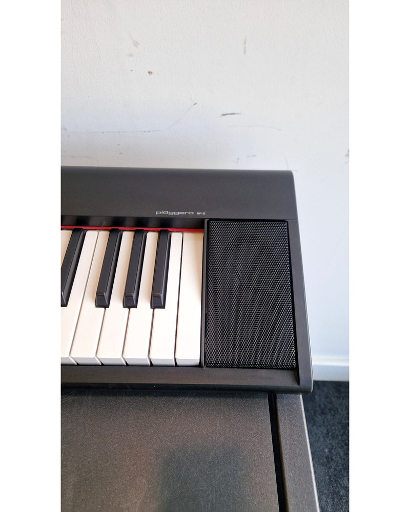 Yamaha Piaggero NP-12 - Musical Keyboards - Black - Excellent w/ Power Supply - image 2