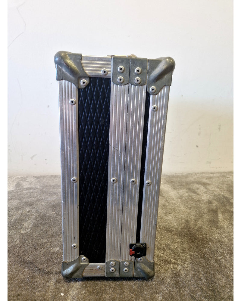 Unbranded Flight Case - Built In Adapter - Black - Flight Case - Good - image 10