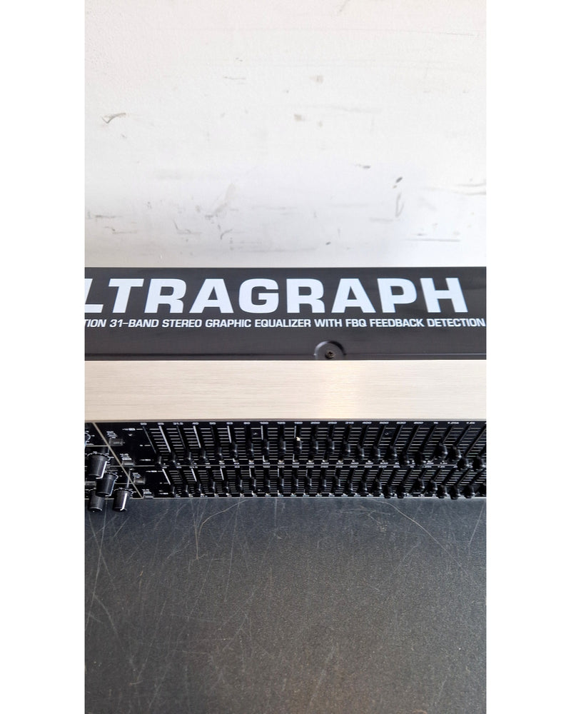 Behringer Ultragraph Pro (FBQ6200HD) - Equalisers - Very Good - image 7